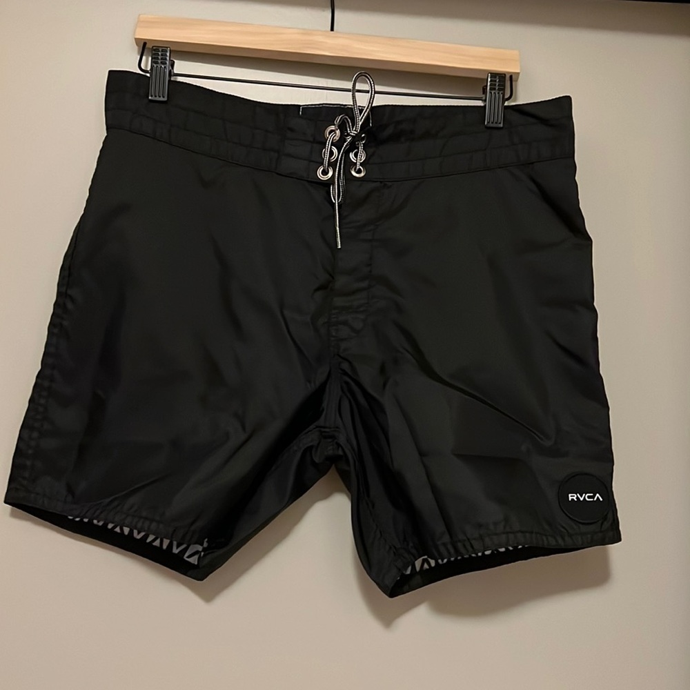 RVCA birdwell collab, board shorts, size 34, black